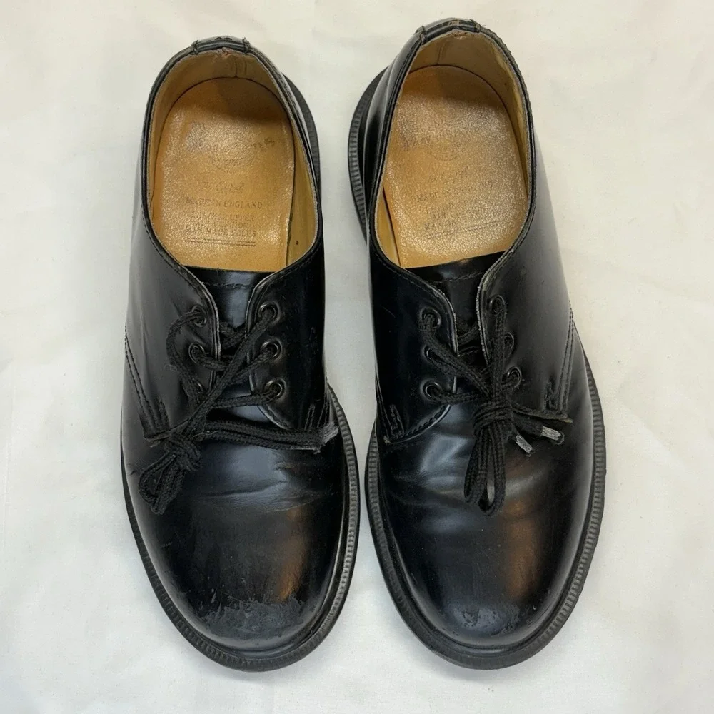 Dr. Martens excellent preowned